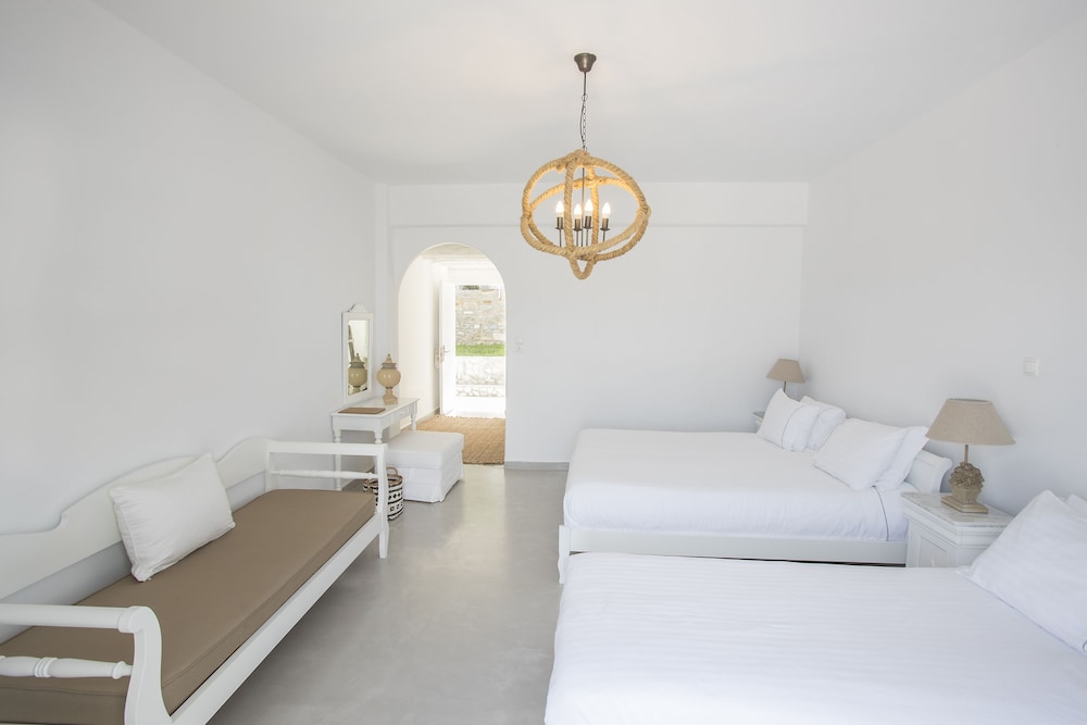 Triple Room - Photo 2
