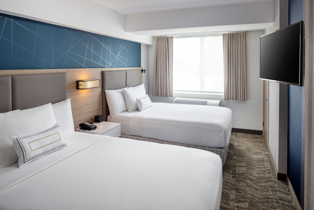 Studio Suite, Multiple Beds