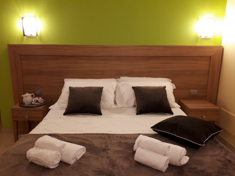 Superior Double Room Single Use photo 1