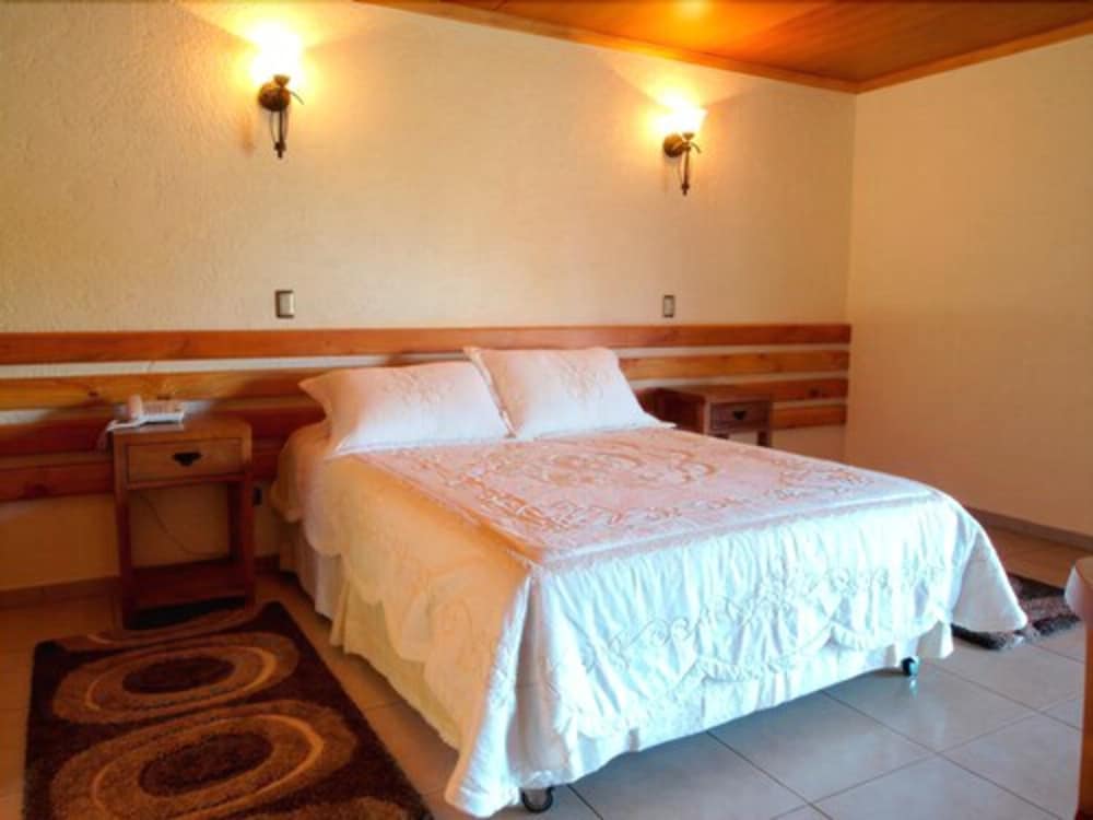 Superior Double or Twin Room photo 2