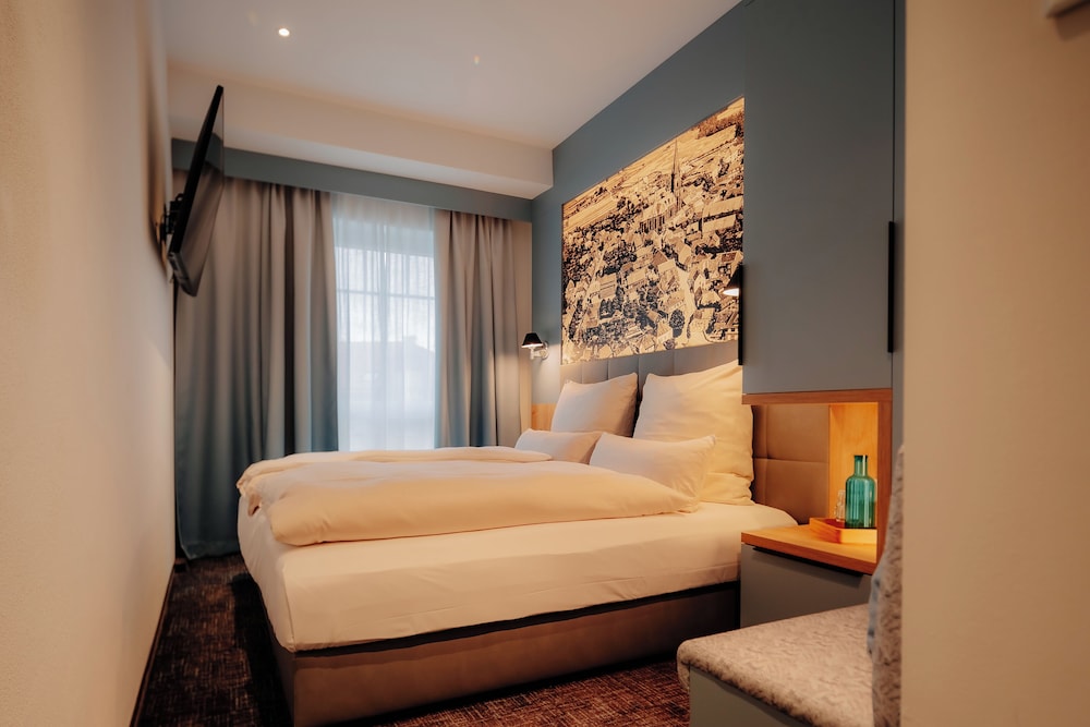 Basic Double Room, City View