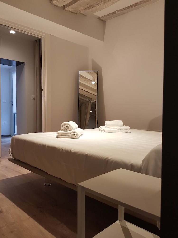 Premium Apartment photo 2