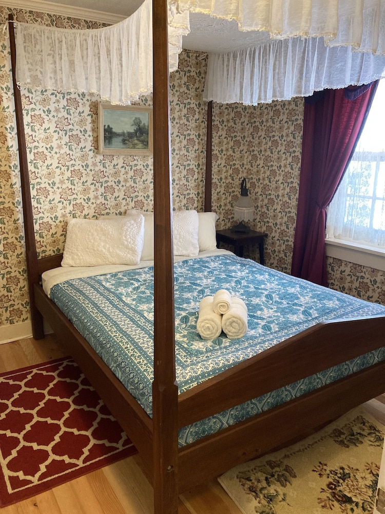 Traditional Room photo 1