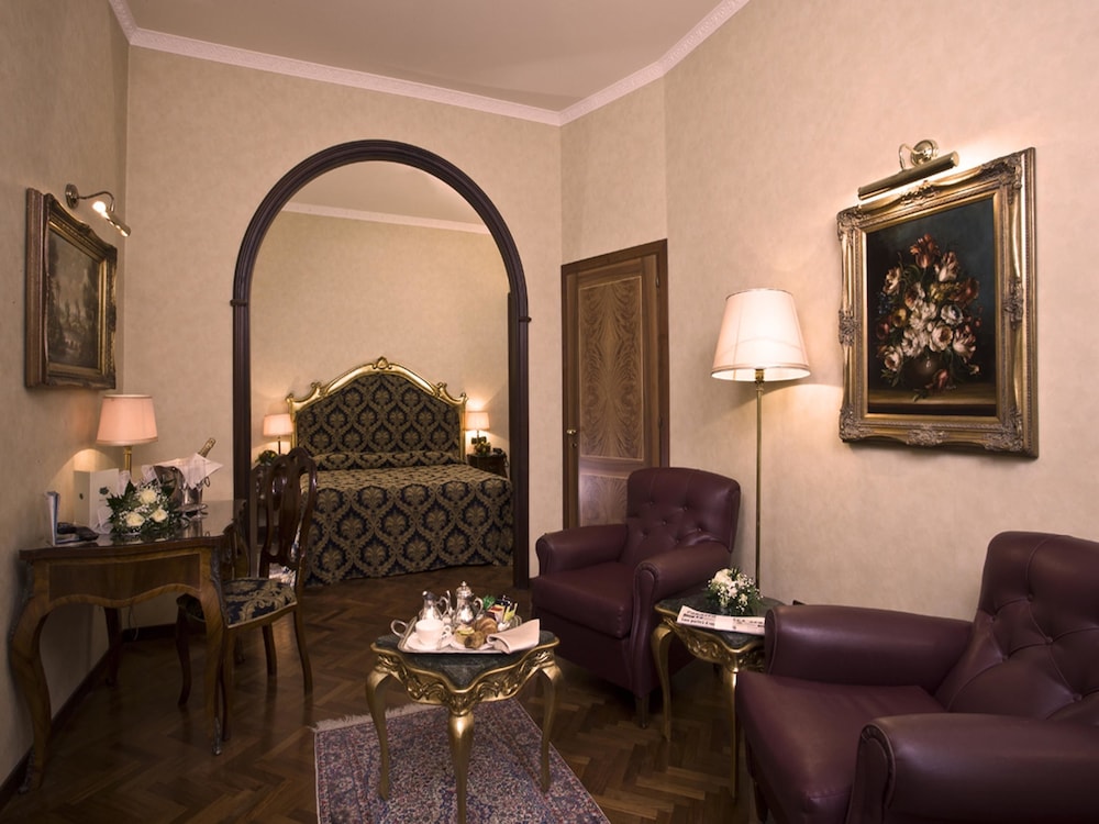 Standard Quadruple Room - Photo 1