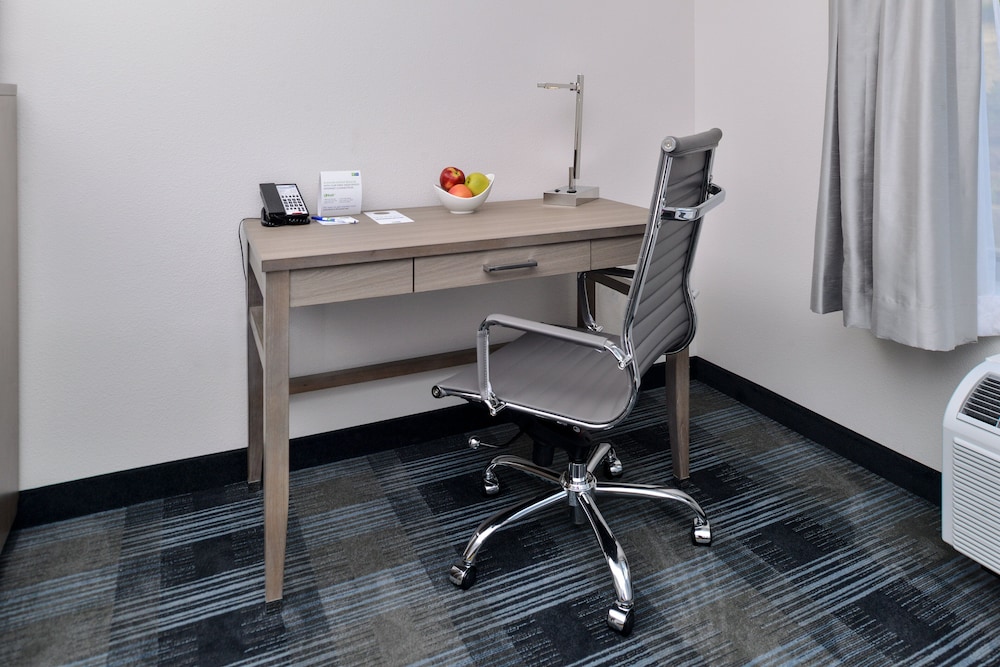 Standard Room, 1 King Bed, Accessible (Communications)
