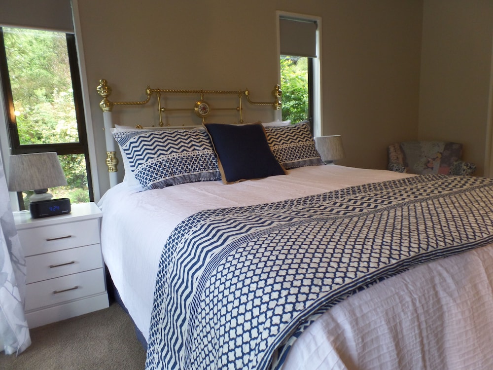 Suite, Ground Floor photo 1