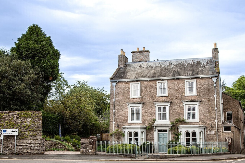 House photo 2