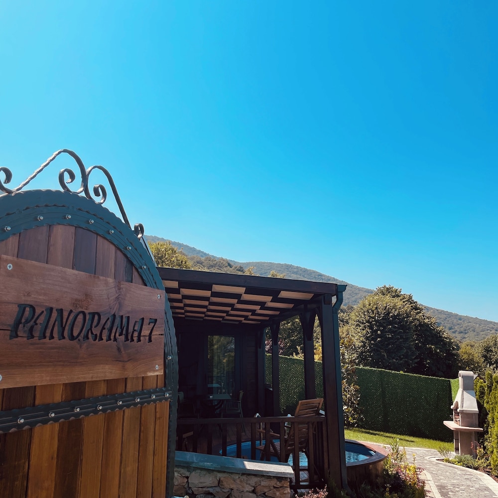 Family Chalet, 2 Bedrooms, Private Pool, Partial Sea View