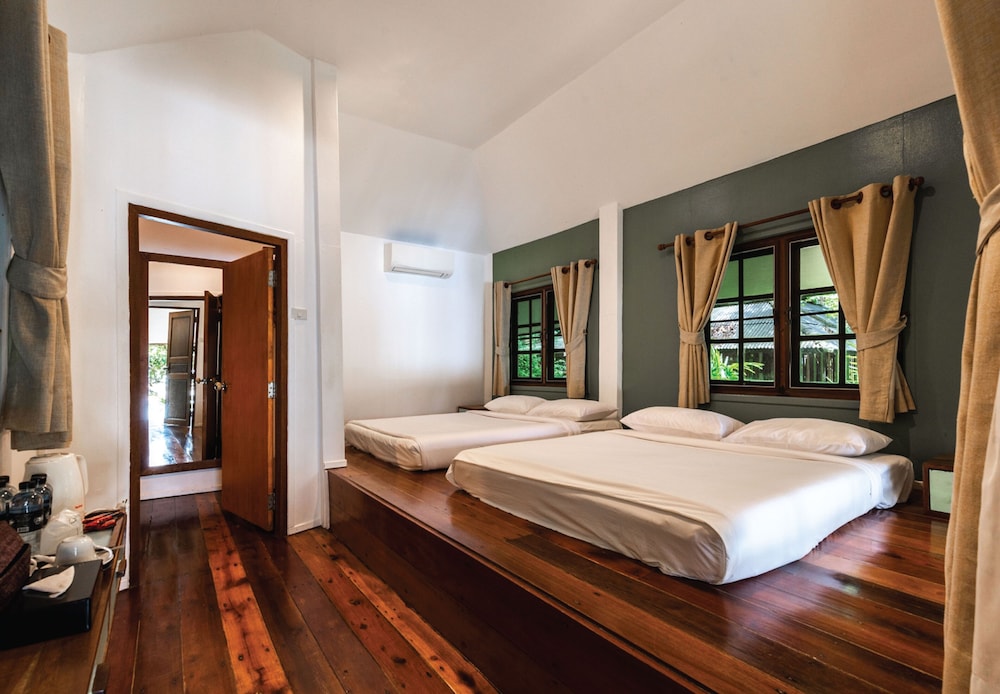 Deluxe Villa photo 2