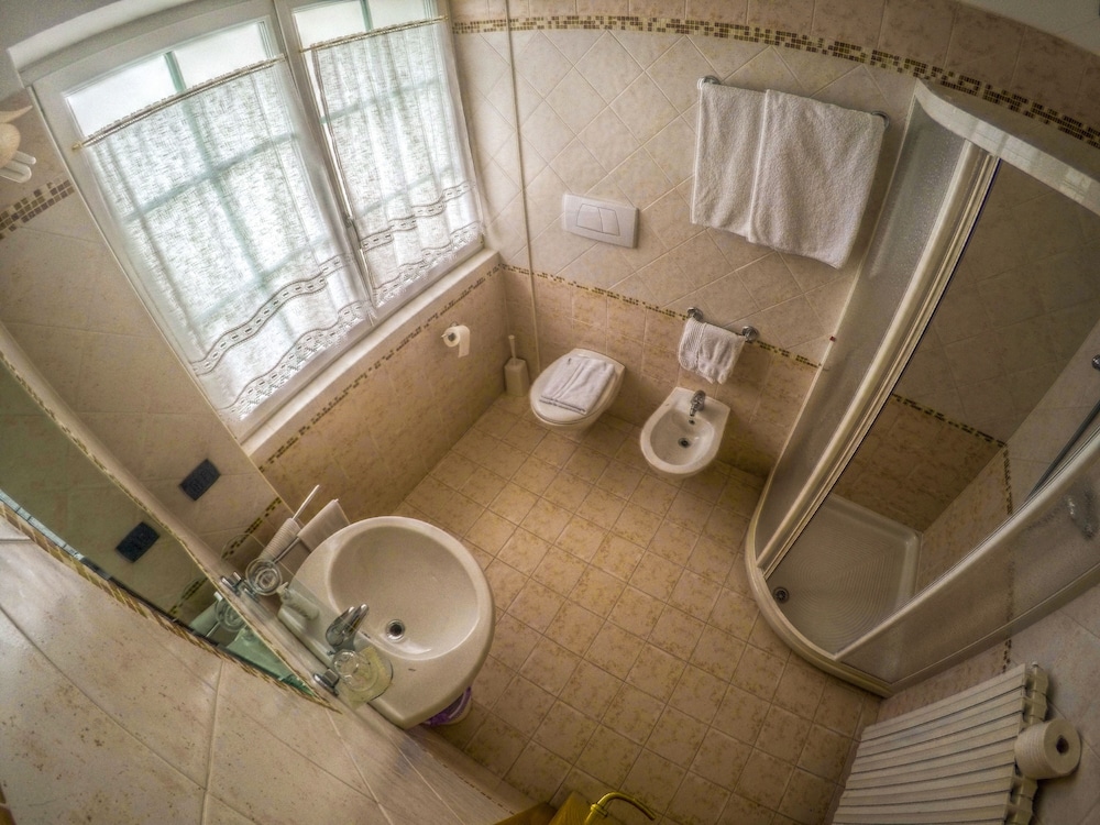Double Or Twin Room, Balcony photo 3