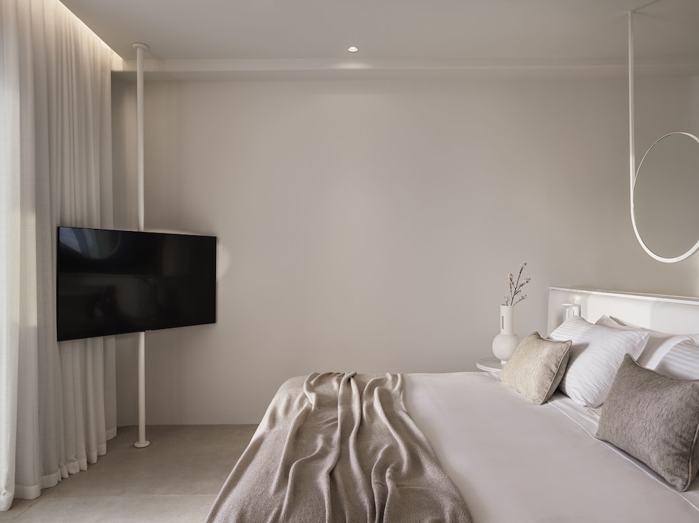 Suite, Private Pool, Sea View - Photo 26