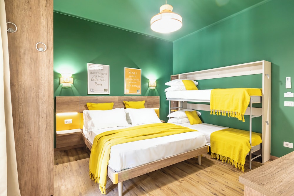 Classic Quadruple Room