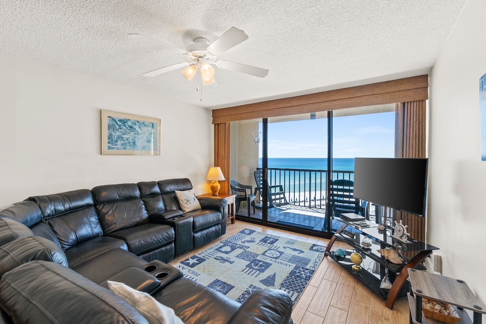 Condo, 2 Bedrooms, Ocean View (607b)