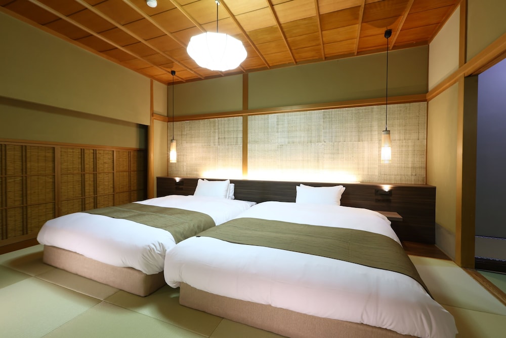 Standard Japanese-Style 2 Rooms With bed, 12 Tatami + 7 Tatami (70SQM), Non-Smoking