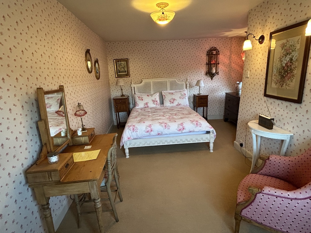 Suite, Ensuite, Garden View (The Cottage Suite)