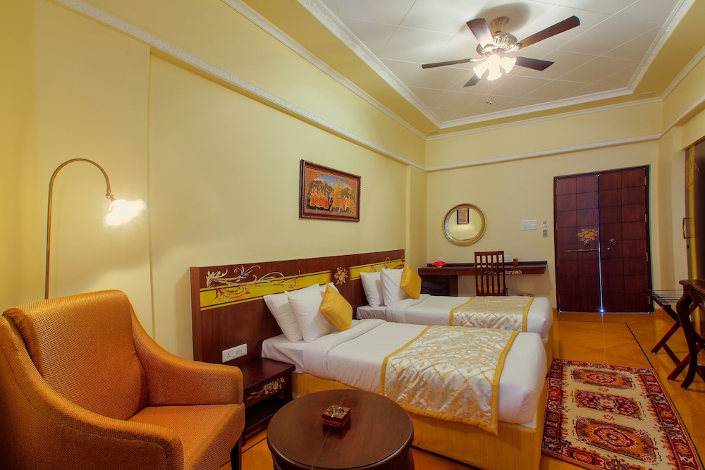 Luxury Room