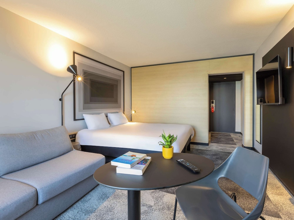 Superior Room, 1 Double Bed with Sofa bed - Photo 10