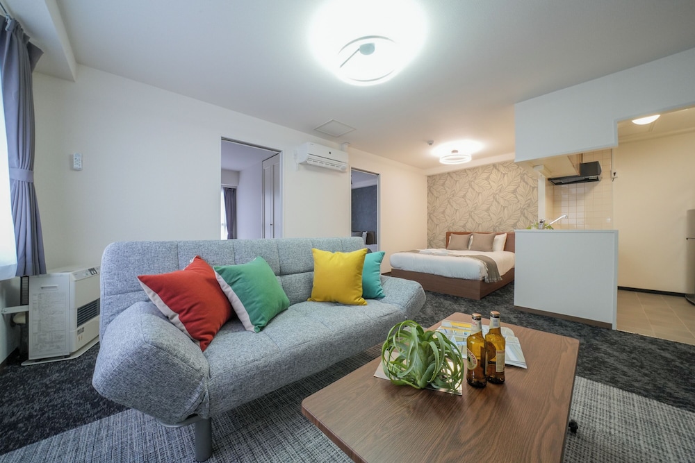 Deluxe Suite - Photo 1