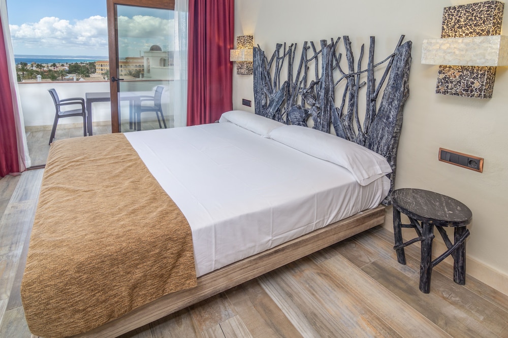Superior Double Room - Photo 11
