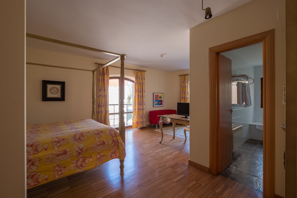 Suite (River 3+1 Pax) photo 2