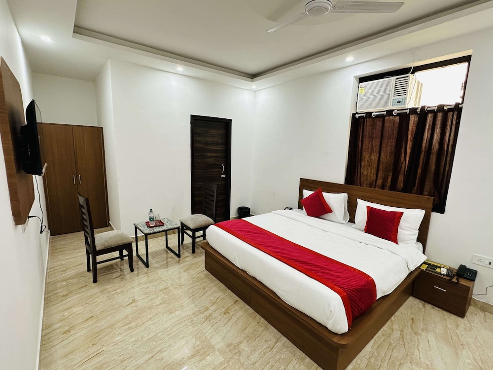 Executive Room - Photo 5
