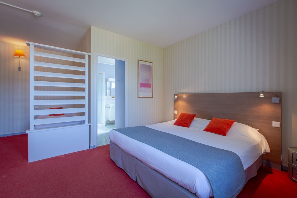 Comfort Triple Room photo 3