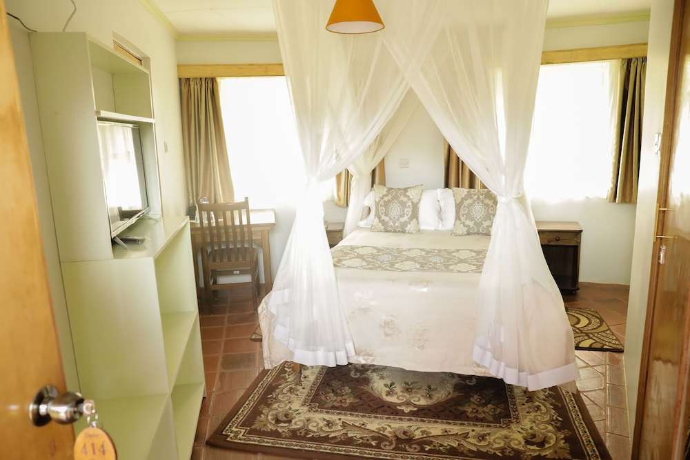 Executive Room photo 3