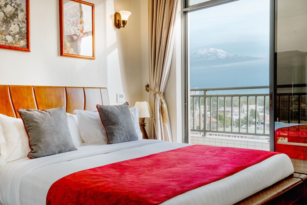 Deluxe Double Room, Balcony, Mountain View - Photo 5