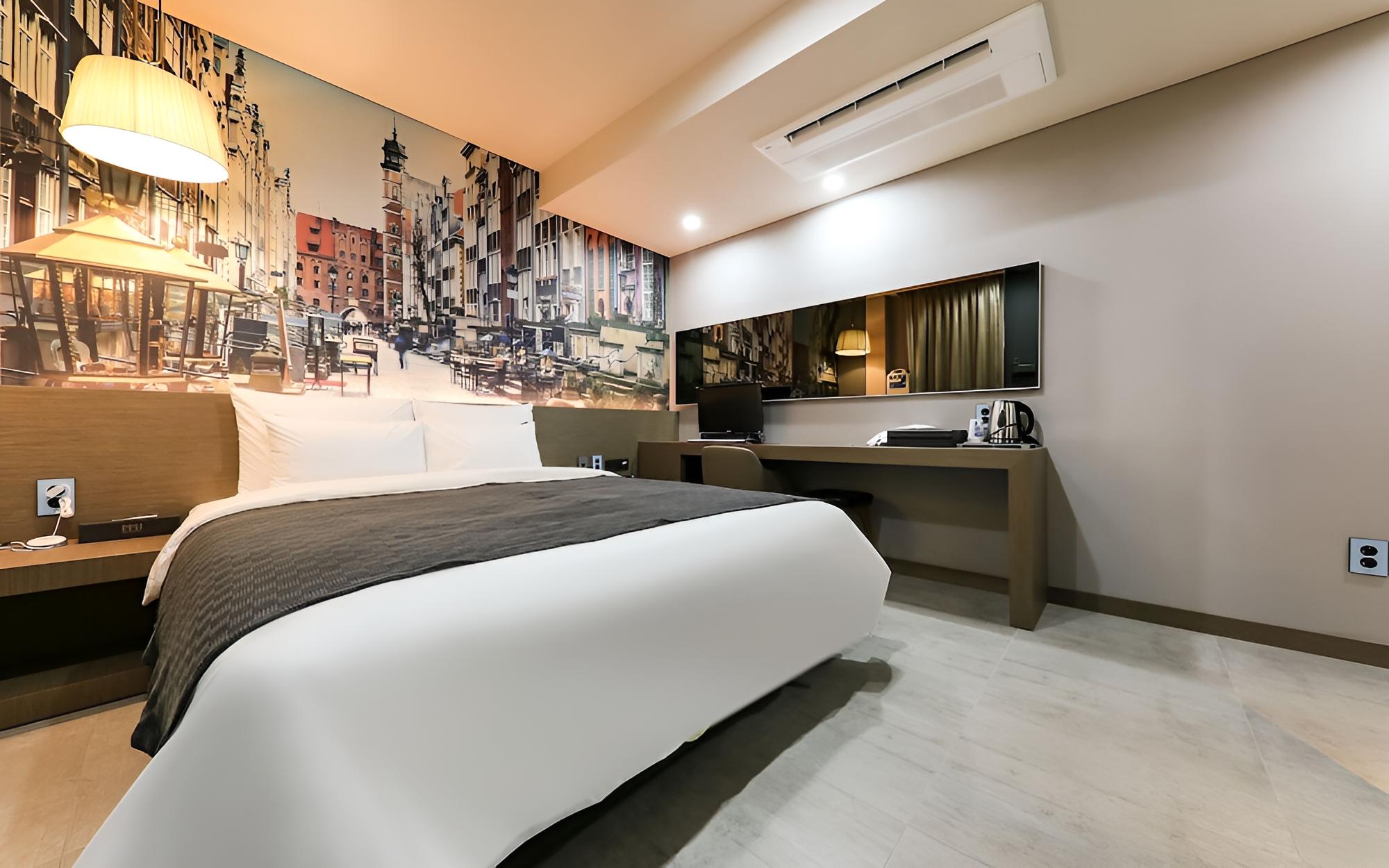 Room (Standard room) - Photo 18