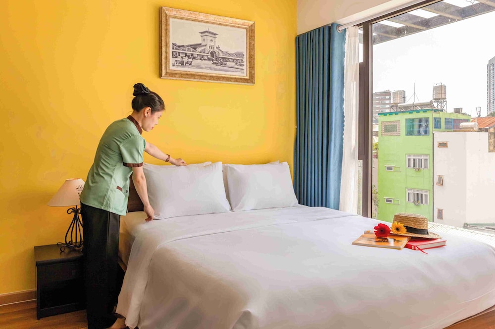 Executive Double Room, City View