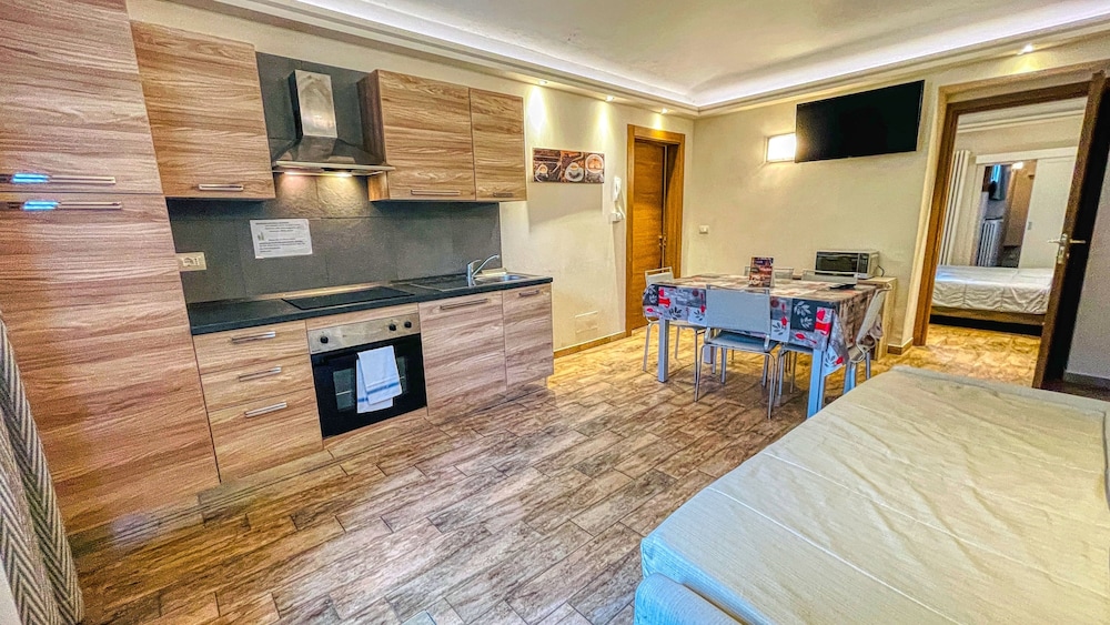 Family Condo, 2 Bedrooms, Tower (5 people)