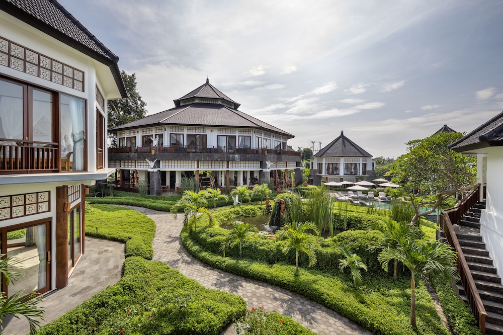 2 Bedroom Garden Villa - Photo 2