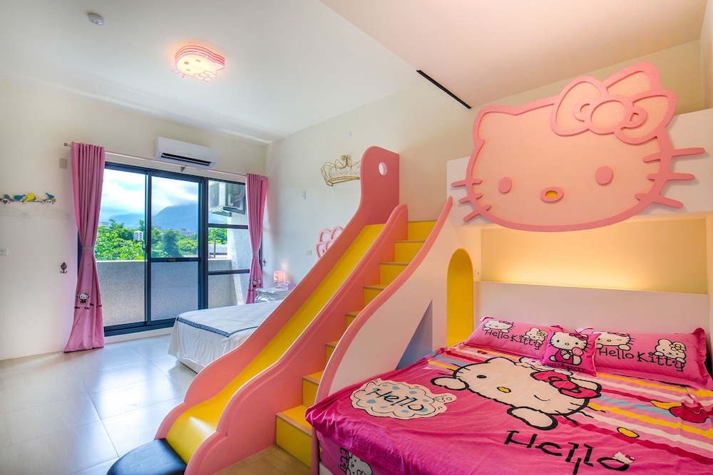 Family Quadruple Room photo 1