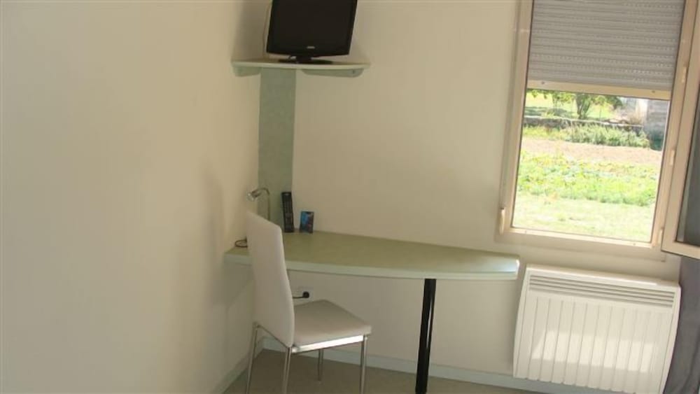 Quadruple Room (avec douche) photo 2