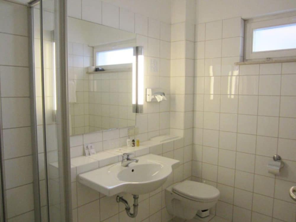 Standard Double or Twin Room, 1 Double Bed, Non Smoking photo 2