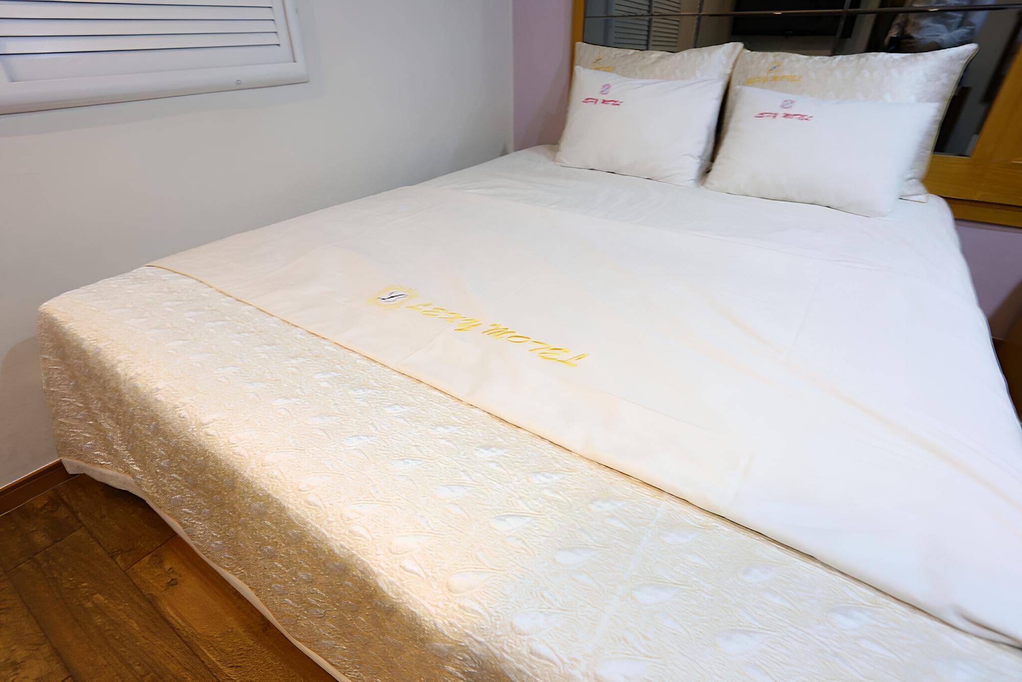 Room (Standard Room A) - Photo 2