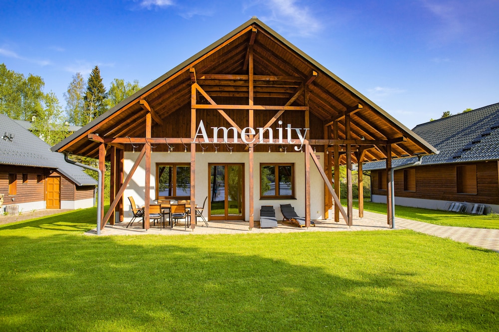 Chalet photo 1