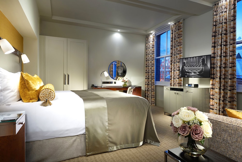 Junior Suite (Kings Deluxe)