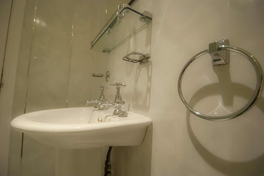 Deluxe Double Room, Private Bathroom, Valley View photo 2
