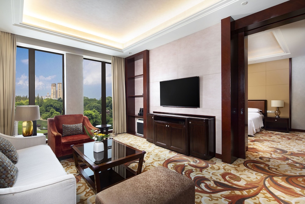 Grand Suite, 1 Bedroom photo 2
