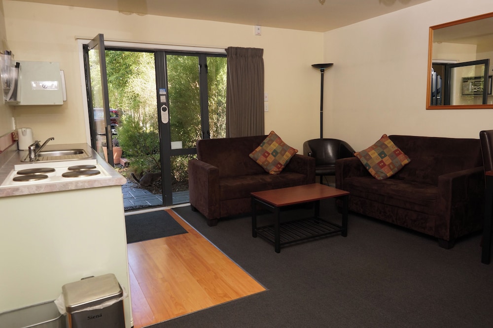 Apartment photo 3