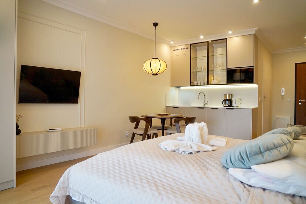 Standard Studio Suite, Pets Allowed