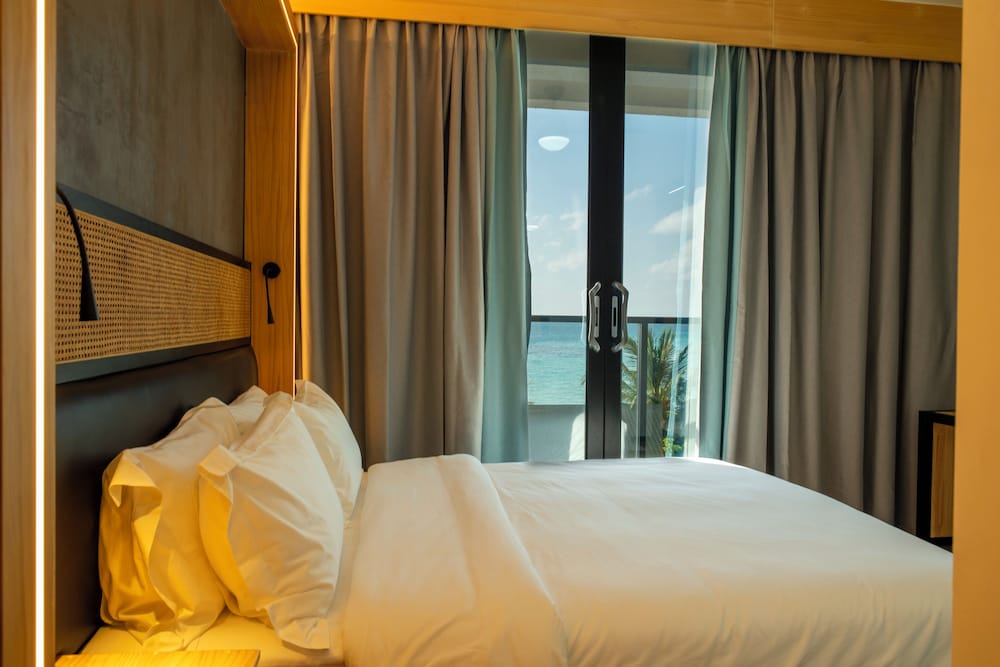 Deluxe Double Room, Balcony, Sea View photo 1