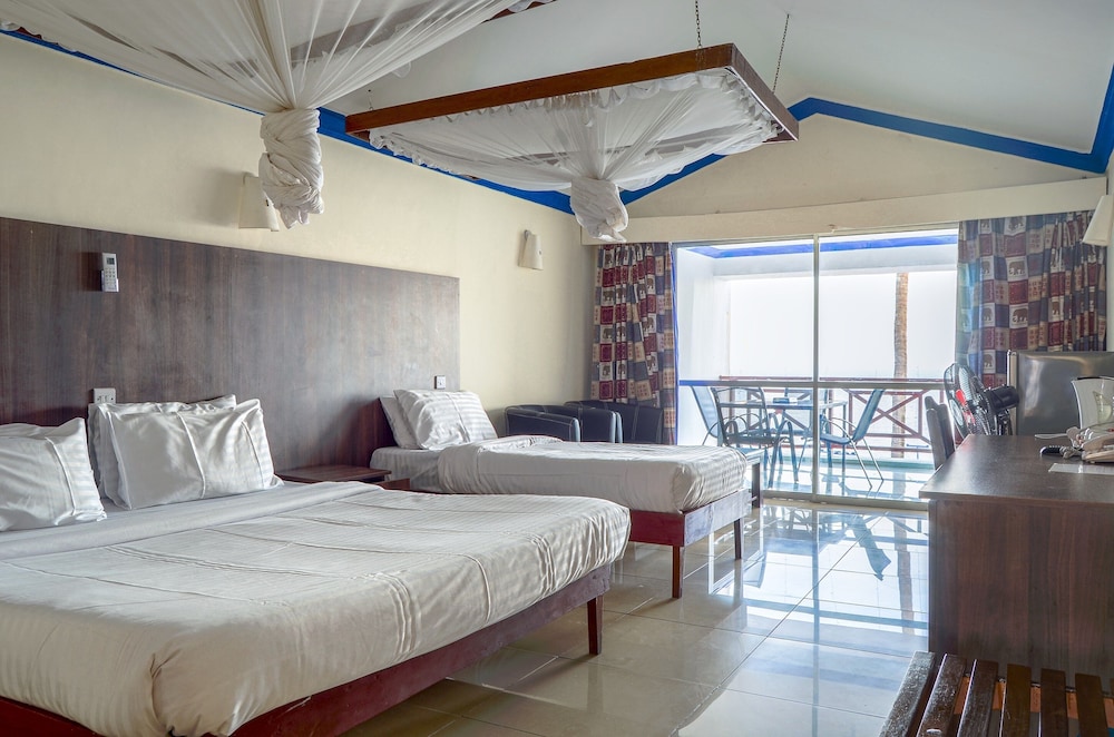 Superior Room, Balcony, Ocean View photo 1