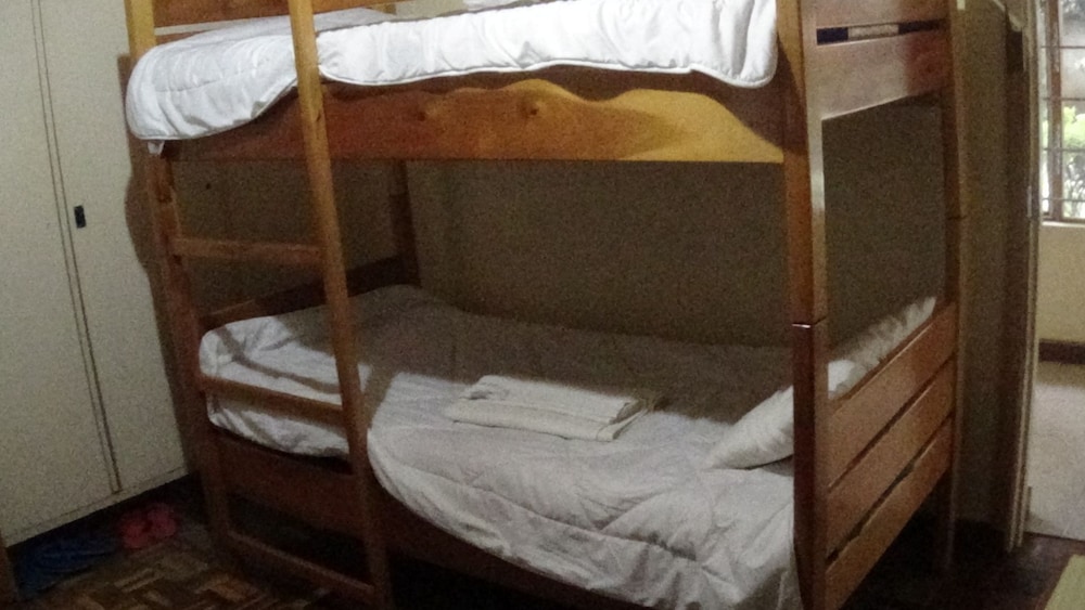 Basic Shared Dormitory (4 Pax)