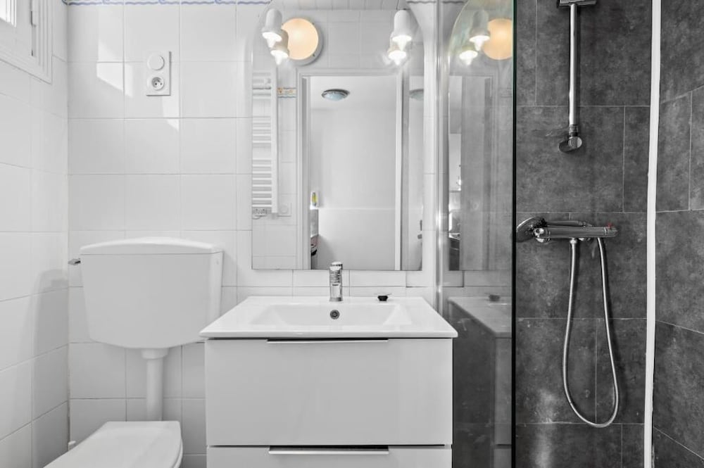 Apartment, 1 Bedroom, Non Smoking, Kitchenette photo 2