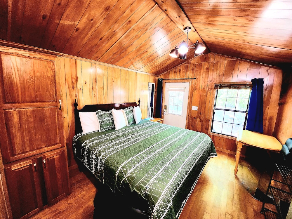 Cabin photo 3