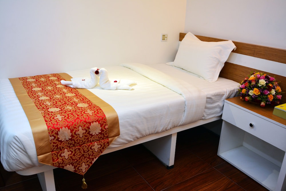 Standard Double or Twin Room photo 3