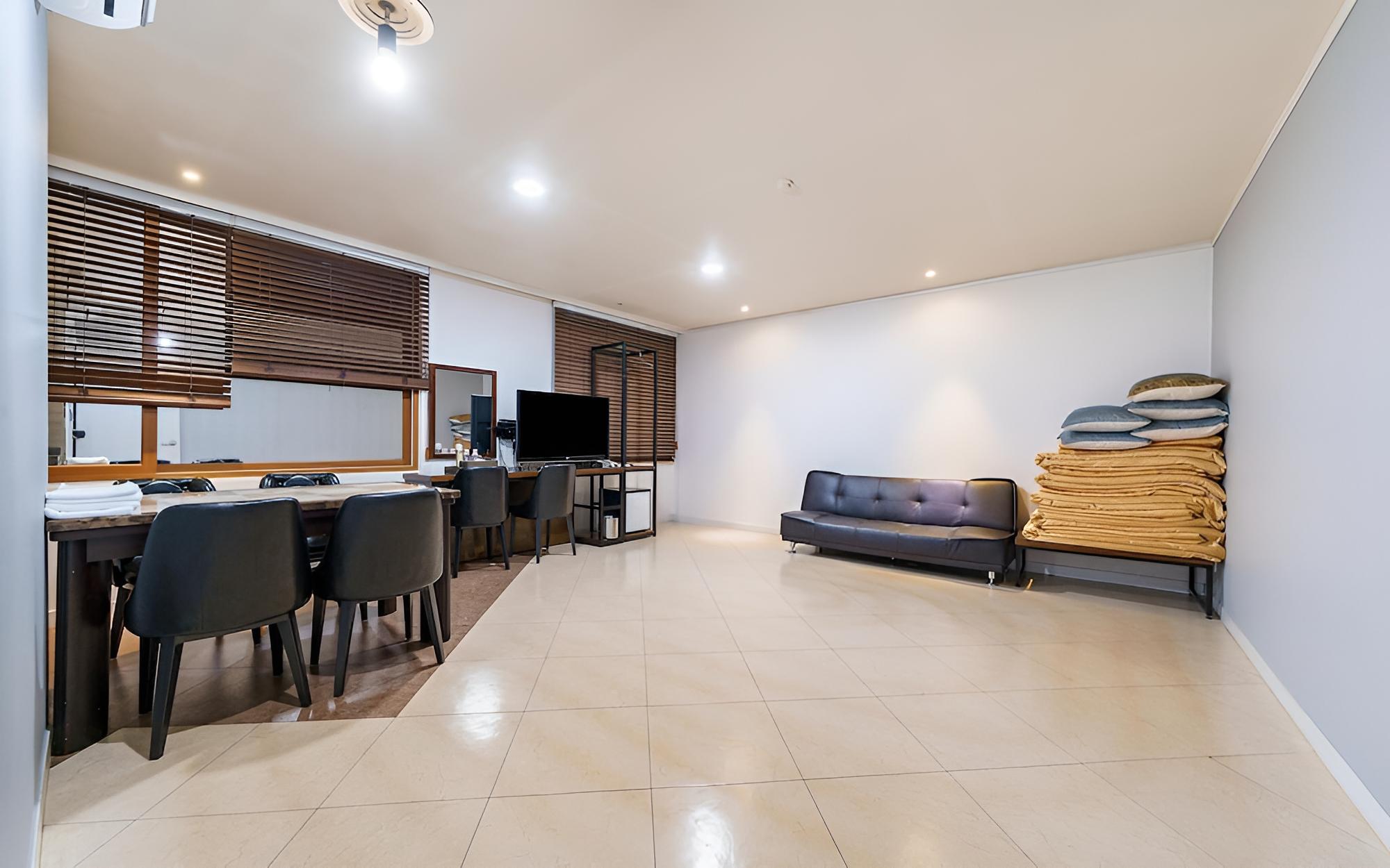 Room (Family Suite Ondol (Pension type for ) - Photo 1