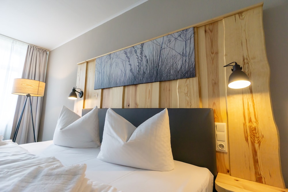 Basic Double Room - Photo 14